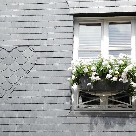 La Belle Place Apartment Honfleur Exterior photo