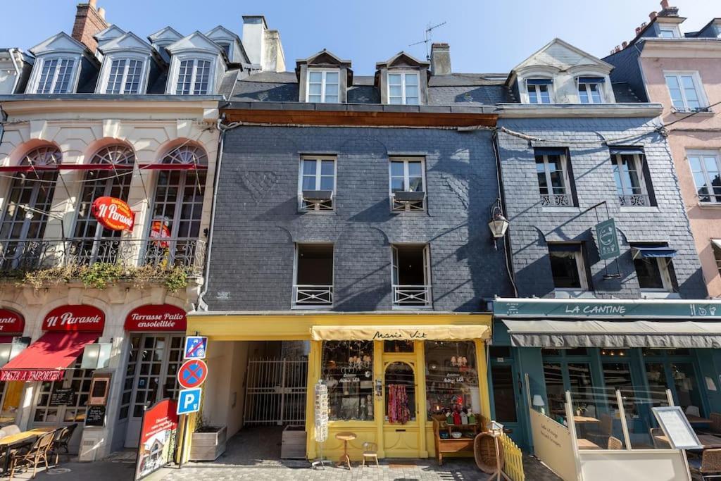 La Belle Place Apartment Honfleur Exterior photo